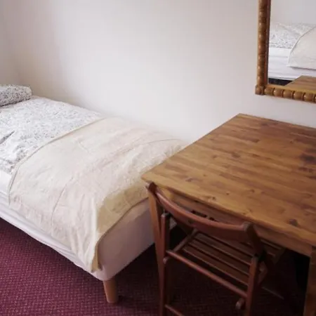 Abracadabra בית אירוח